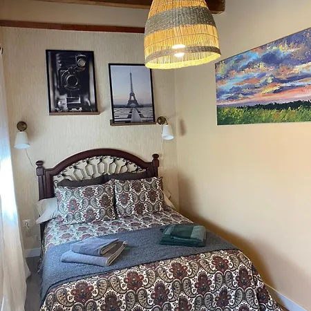 La Casita De Piedra * Cisneros