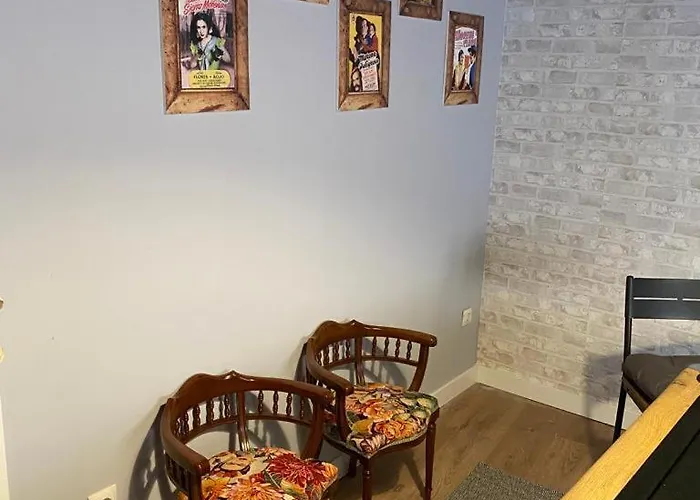 La Casita De Piedra Cisneros